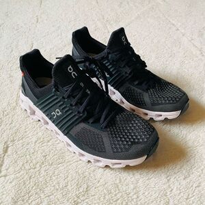 On Cloud Cloudswift Mens Running Sneakers Shoes